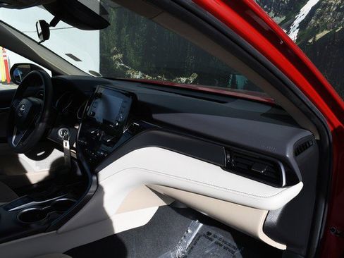 Certified 2023 Toyota Camry LE image 24