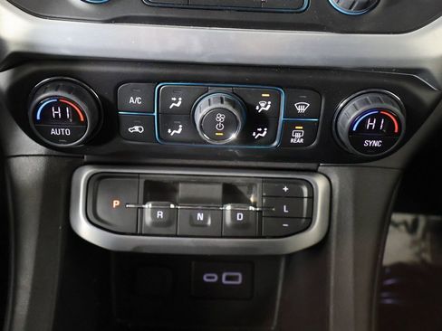 Used 2023 GMC Acadia SLE w/ Driver Convenience Package image 47