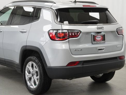 Certified 2025 Jeep Compass Latitude w/ Convenience Group image 13