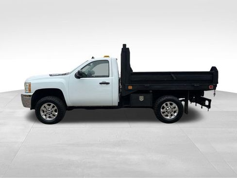 Used 2011 Chevrolet Silverado 3500 LT w/ Snow Plow Prep Package AWD/4WD image 6