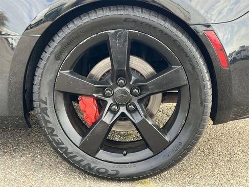 Used 2016 Chevrolet Camaro SS image 15