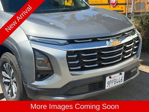 Used 2025 Chevrolet Equinox LT w/ Convenience Package II FWD image 6