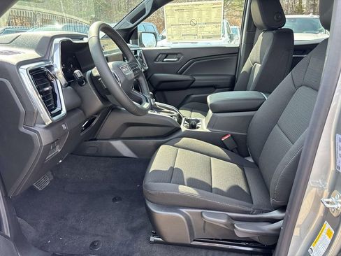 New 2026 GMC Canyon Elevation w/ Convenience Package image 6