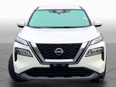 Used 2023 Nissan Rogue SV FWD image 4