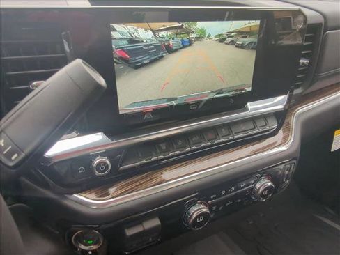 New 2025 GMC Sierra 2500 SLE w/ Max Trailering Package image 17