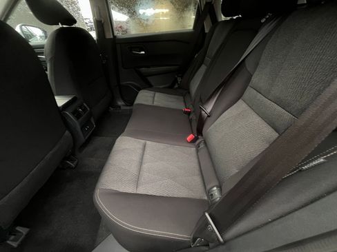 Used 2025 Nissan Rogue SV image 28