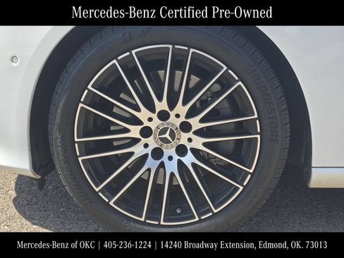 Used 2023 Mercedes-Benz C 300 Sedan image 9