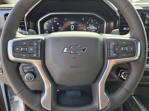 New 2026 Chevrolet Silverado 1500 LT Trail Boss w/ Convenience Package II AWD/4WD image 16