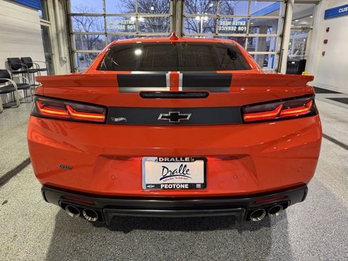 Used 2018 Chevrolet Camaro SS w/ Hot Wheels Edition image 9