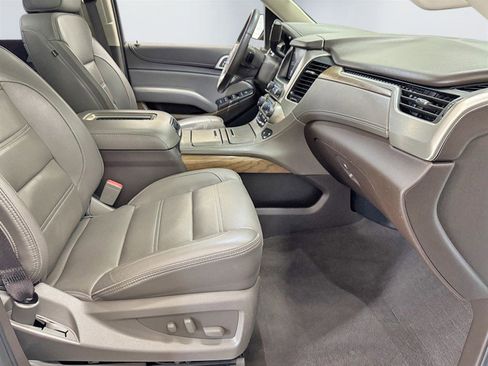Used 2020 GMC Yukon Denali w/ Open Road Package AWD/4WD image 33