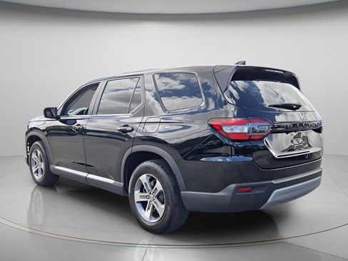 Used 2024 Honda Pilot EX-L image 7