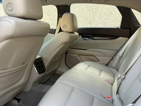 Used 2015 Cadillac XTS Luxury w/ Driver Awareness Package FWD image 10