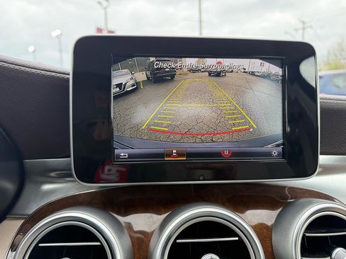 Used 2015 Mercedes-Benz C 300 4MATIC Sedan w/ Premium 1 Package image 22