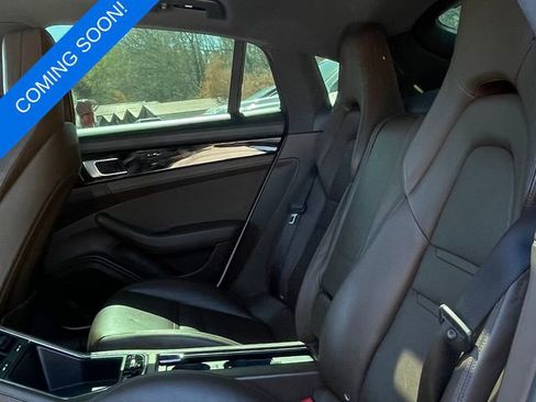 Used 2017 Porsche Panamera 4S image 5
