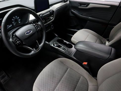 Certified 2022 Ford Escape SE w/ SE Sport Appearance Package image 23