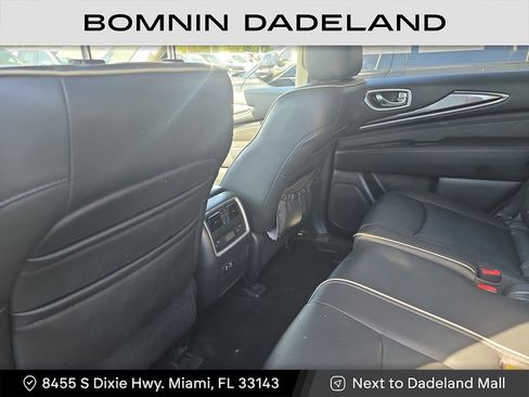 Used 2019 INFINITI QX60 Luxe image 17