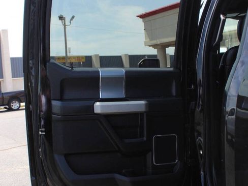 Used 2017 Ford F150 Lariat AWD/4WD image 17
