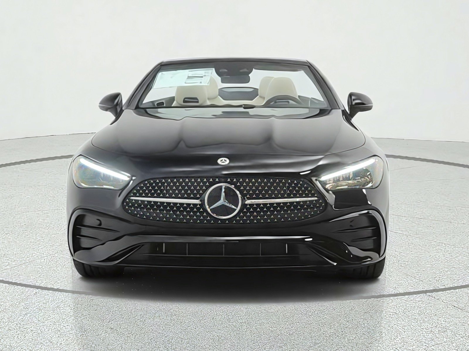 New 2027 Mercedes-Benz CLE 450 4MATIC Cabriolet image 2