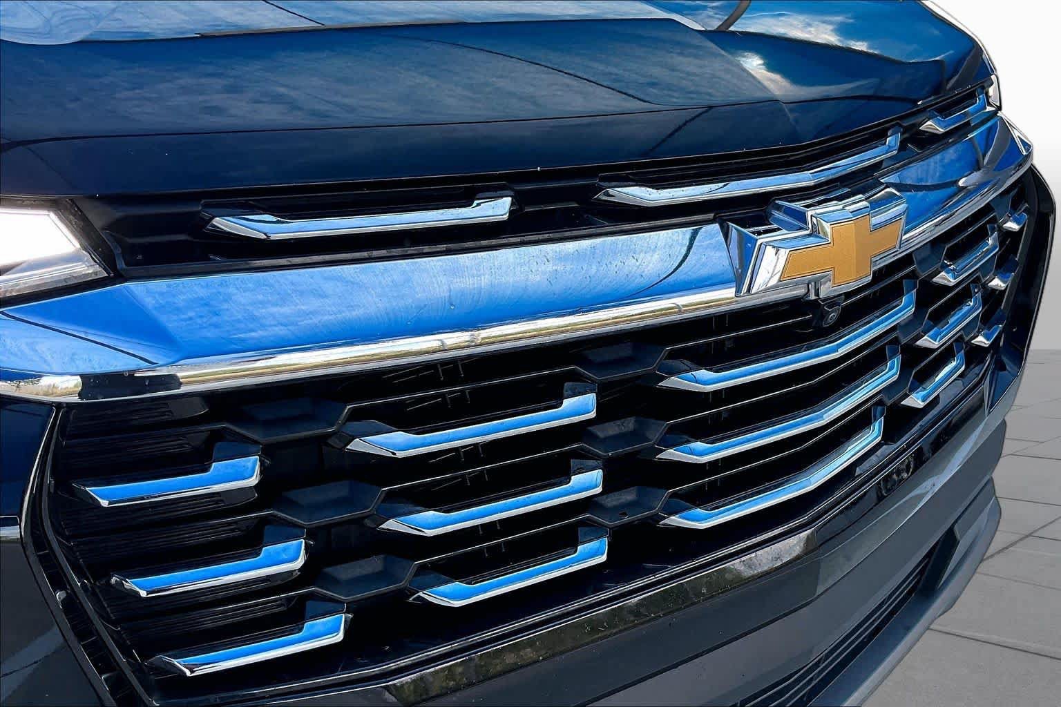 Used 2025 Chevrolet Equinox LT w/ Convenience Package II FWD image 29