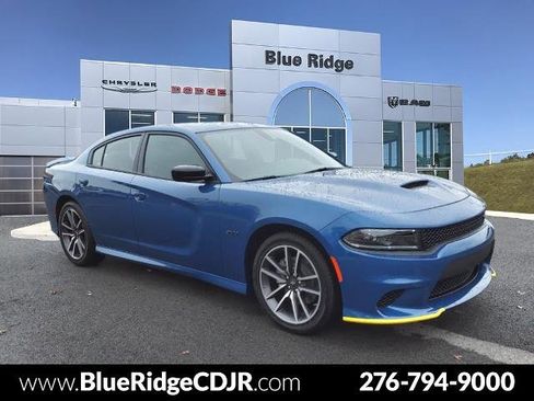 New 2023 Dodge Charger R/T w/ Navigation & Travel Group image 1