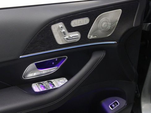 New 2026 Mercedes-Benz GLS 450 4MATIC image 16