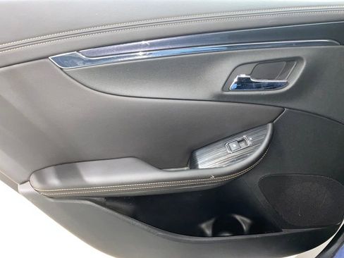 Used 2018 Chevrolet Impala Premier image 28