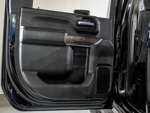 Used 2020 Chevrolet Silverado 3500 LTZ w/ LTZ Plus Package AWD/4WD image 38