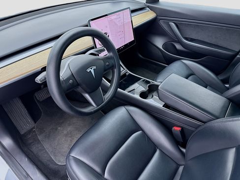 Used 2019 Tesla Model 3 Long Range AWD/4WD image 7