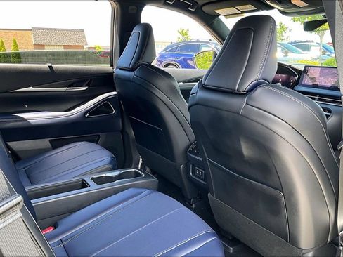 Certified 2026 INFINITI QX60 Sport w/ Dark Cargo Package AWD/4WD image 29