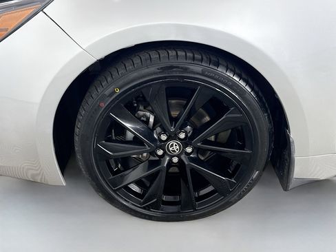 Used 2021 Toyota Corolla SE image 38