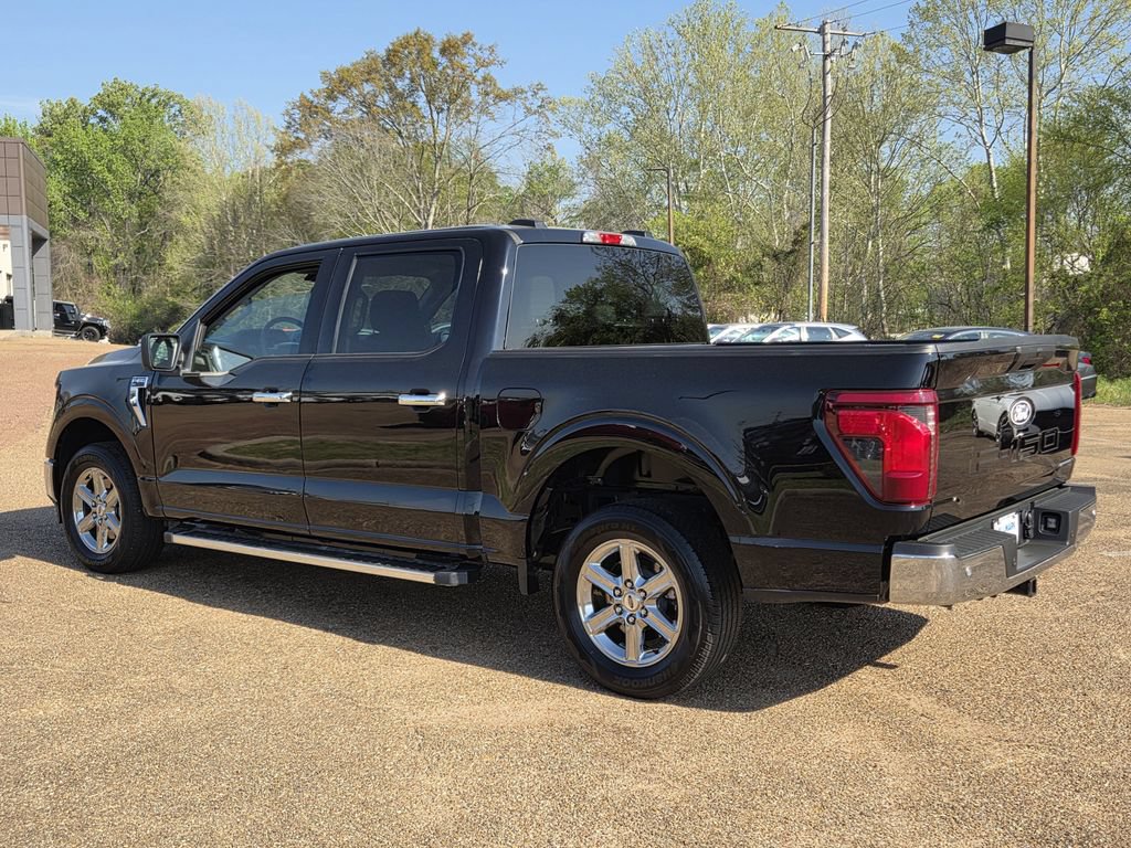 Used 2025 Ford F150 XLT w/ Equipment Group 301A Standard RWD image 6
