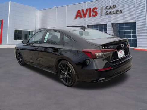 Used 2025 Honda Civic Sport image 9