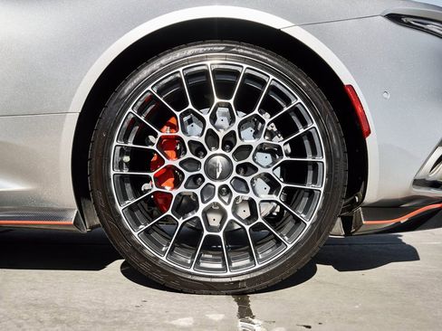 Used 2023 Aston Martin DBS Volante image 29