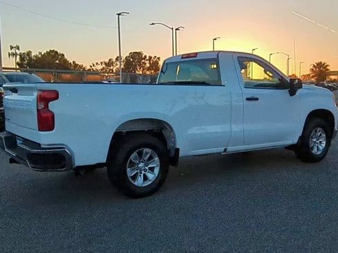 Used 2025 Chevrolet Silverado 1500 W/T RWD image 8