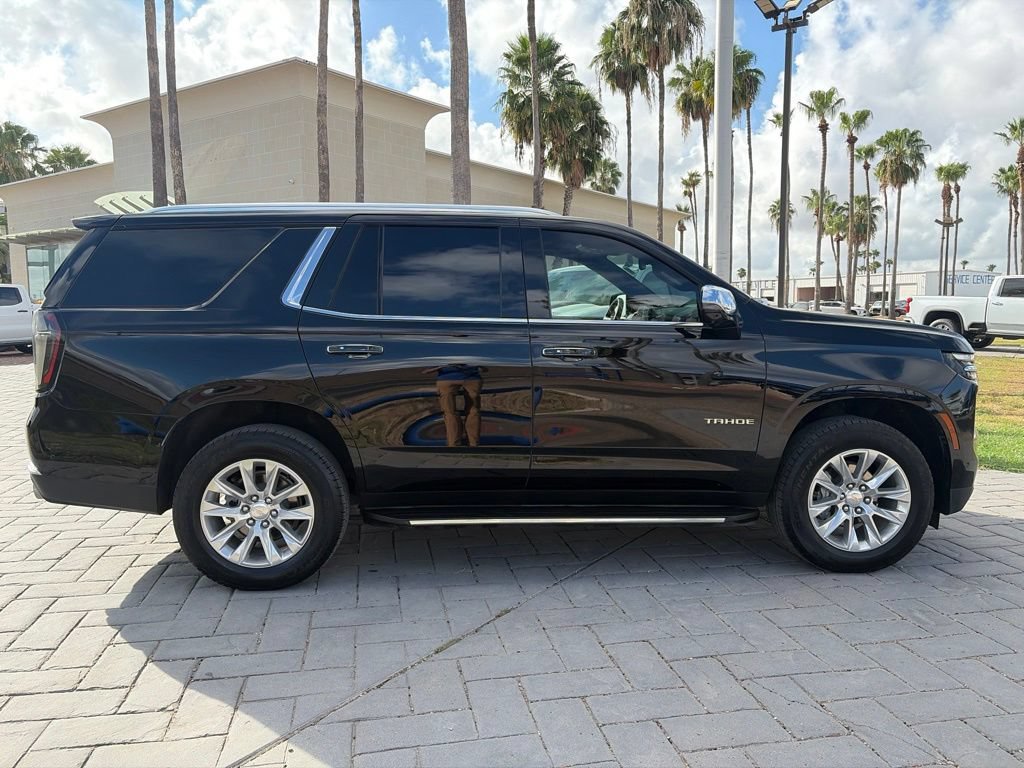 Used 2025 Chevrolet Tahoe Premier RWD image 3