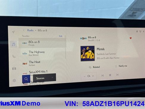 Used 2023 Lexus ES 350 350 image 32