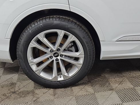 New 2026 Audi Q7 3.0T Prestige image 9