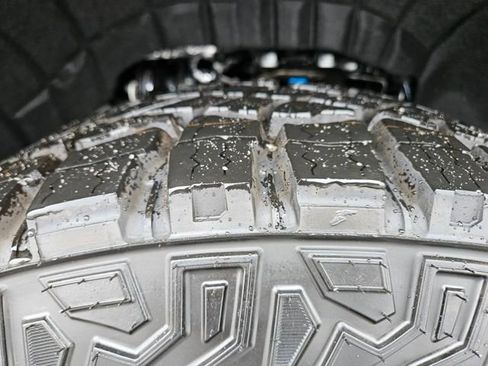 New 2026 GMC Sierra 2500 AT4X image 28