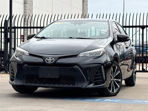 Used 2018 Toyota Corolla SE image 1