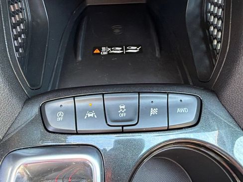 Used 2024 Chevrolet TrailBlazer RS w/ Convenience Package AWD/4WD image 23