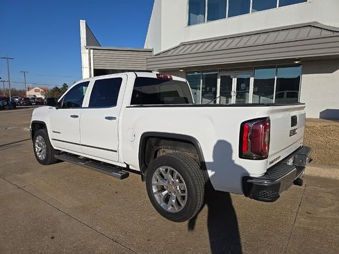 Used 2018 GMC Sierra 1500 SLT w/ SLT Premium Package image 5