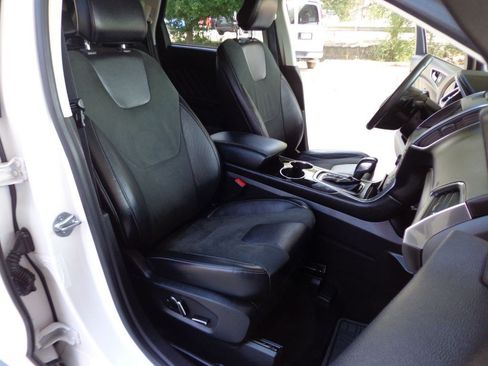 Used 2016 Ford Edge Sport w/ Equipment Group 401A AWD/4WD image 16