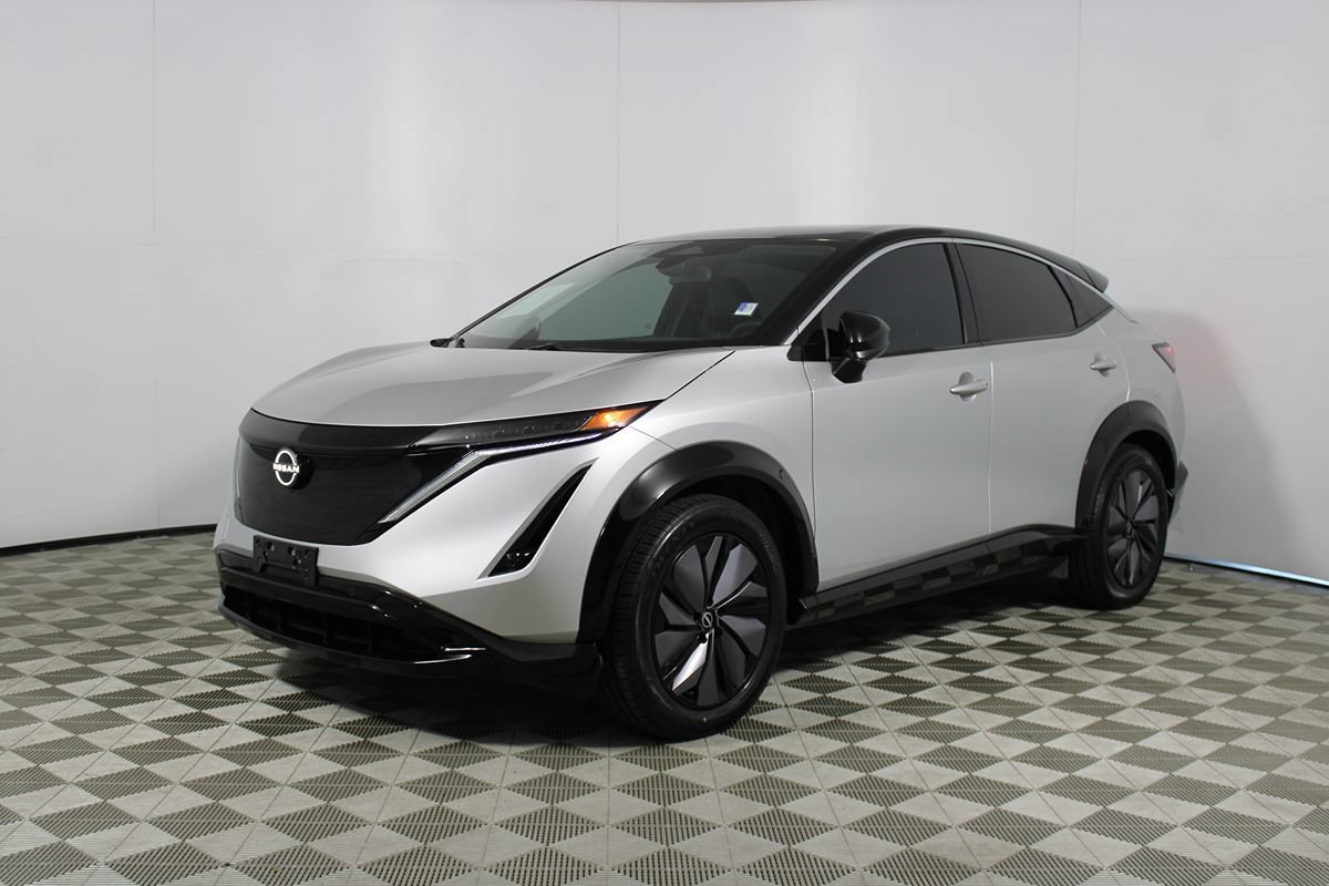 Used 2023 Nissan Ariya FWD image 3
