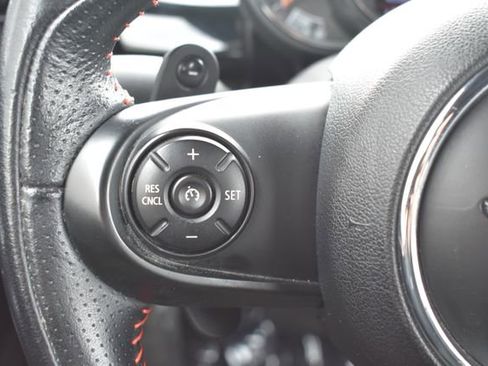 Used 2019 MINI Cooper S w/ Signature Upholstery Package FWD image 22