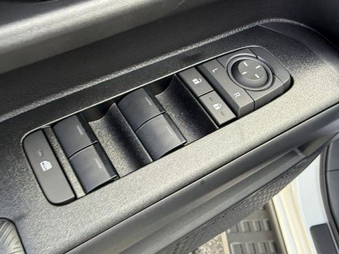 Certified 2025 Toyota 4Runner SR5 image 10