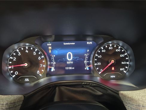 Used 2024 Jeep Compass Latitude image 29