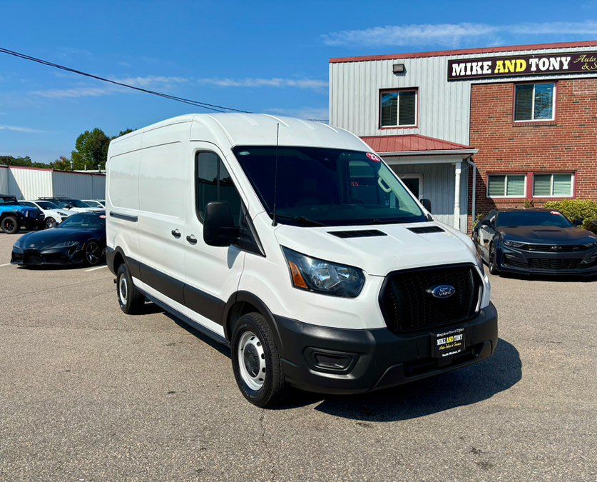 Used 2023 Ford Transit 250 Medium Roof w/ Load Area Protection Package RWD image 3