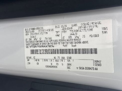 Used 2024 Ford Transit 250 Low Roof w/ Exterior Upgrade Package image 33