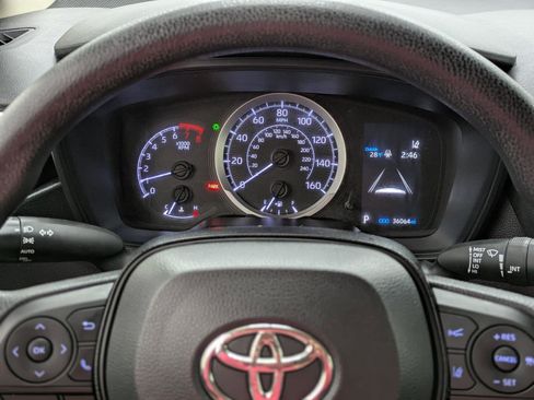 Used 2021 Toyota Corolla LE image 26