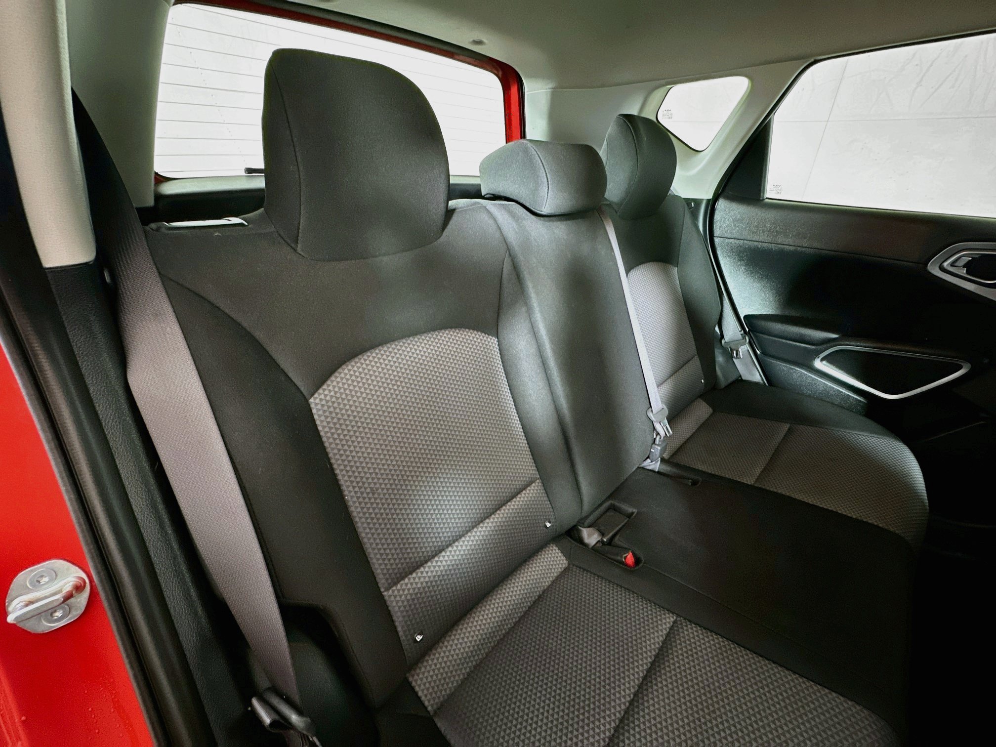 Used 2025 Kia Soul S FWD image 25